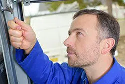 Exclusive Garage Door Repair Service Pataskala, OH 740-240-2045 - maintenance-side